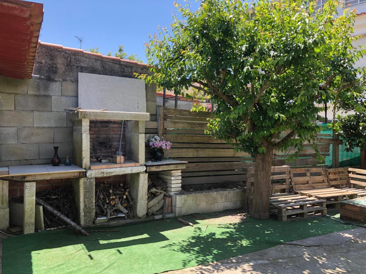 Vivienda Amplia Y Luminosa A Escasos Metros De La Playa De Cangas. Ngoại thất bức ảnh
