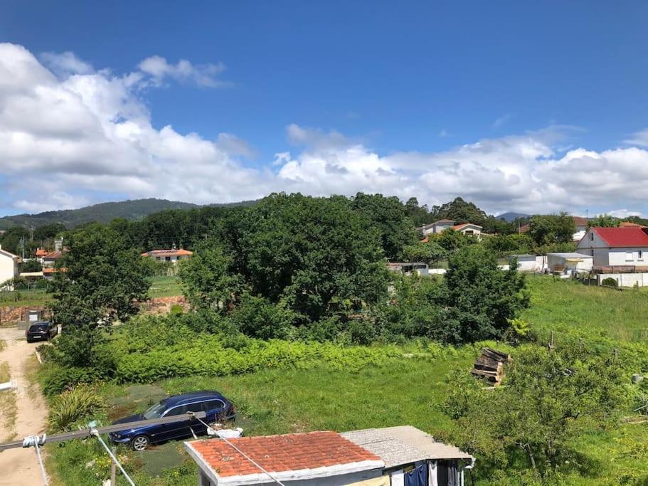 Vivienda Amplia Y Luminosa A Escasos Metros De La Playa De Cangas. Ngoại thất bức ảnh