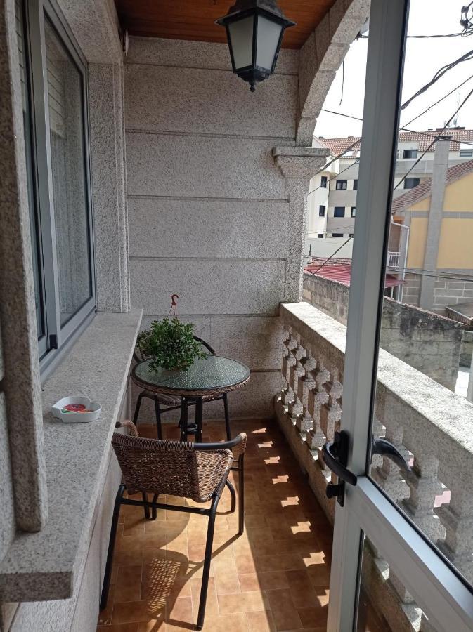 Vivienda Amplia Y Luminosa A Escasos Metros De La Playa De Cangas. Ngoại thất bức ảnh